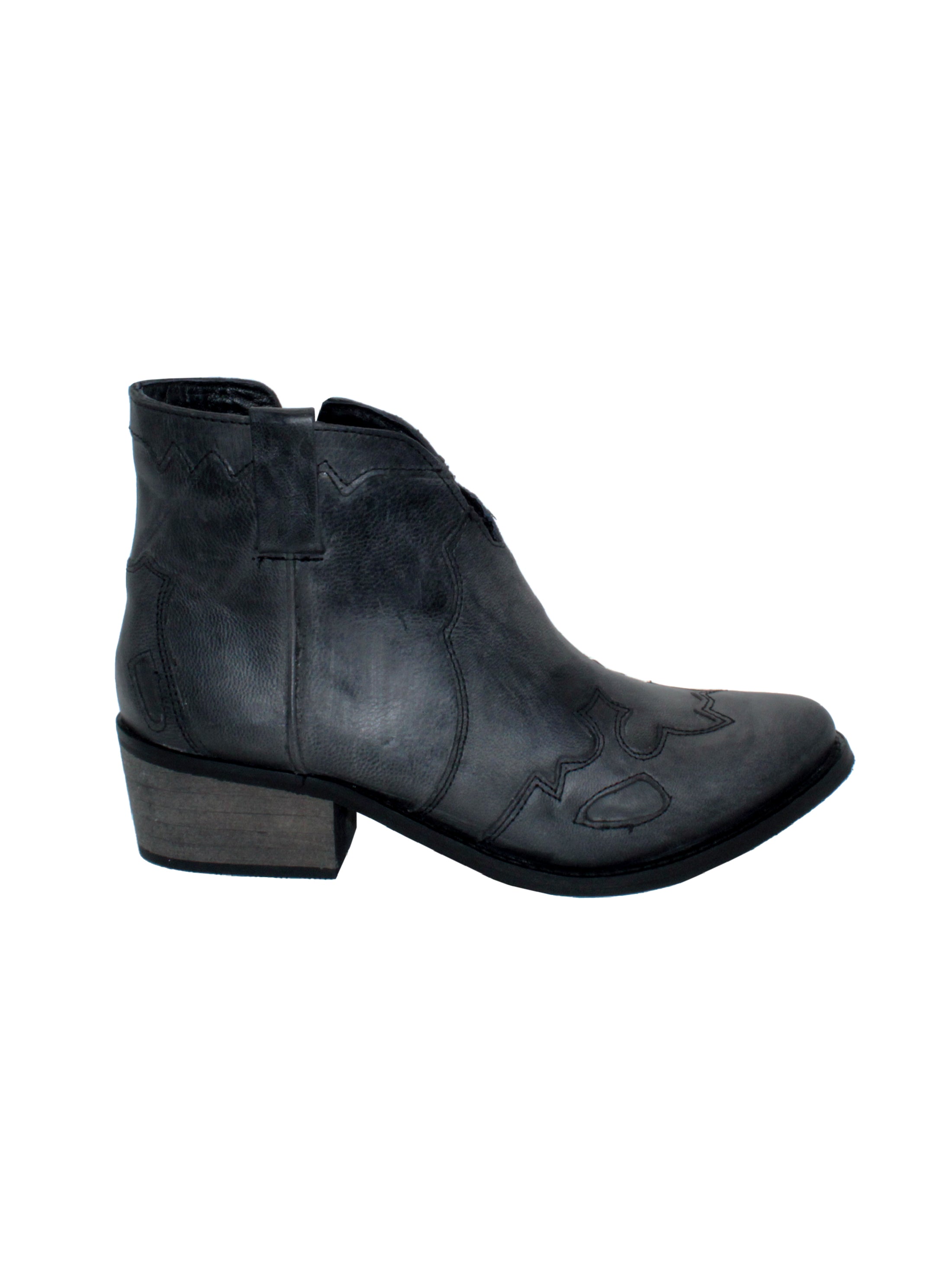 Very Volatile’s ‘Drexel’ bootie is a western inspired ankle boot made in rich burnished leather. Featuring a dipped front topline, western overlays, and genuine stack heel. The inside zipper and self pull loops allow for easy on and off. Pair these with your favorite jeans and chunky sweater for the ultimate fall look. 