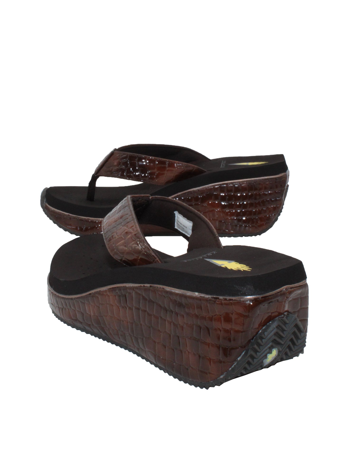 35% OFF on Woodland Men Sandals on Amazon | PaisaWapas.com